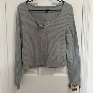 Wild fable grey cropped sweater